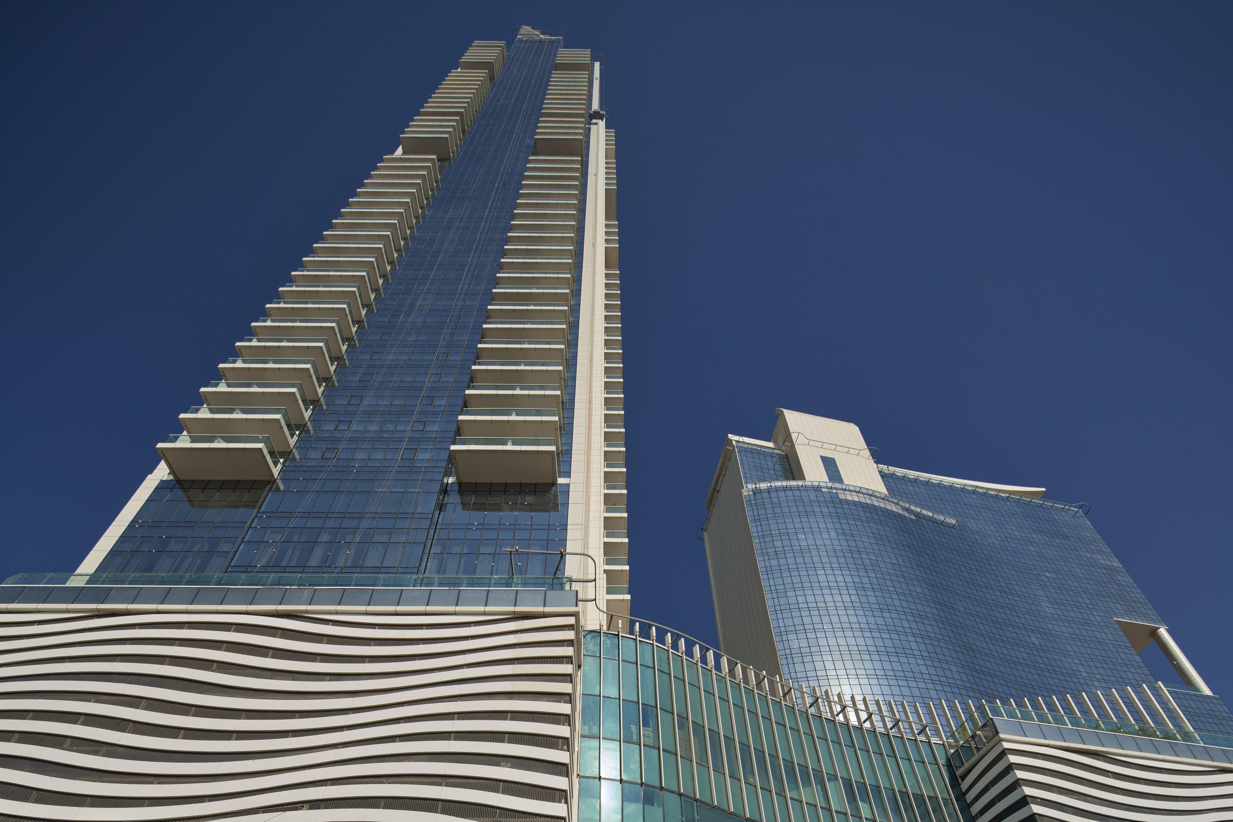Novotel Jumeirah Village Triangle Dubai Dış mekan fotoğraf