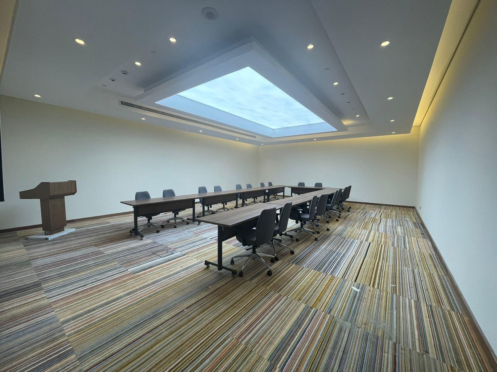 Novotel Jumeirah Village Triangle Dubai Dış mekan fotoğraf